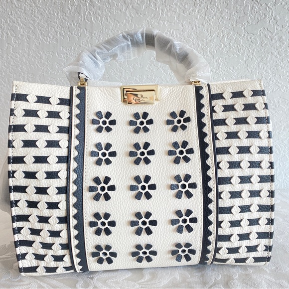 kate spade Handbags - Kate spade black white leather bag